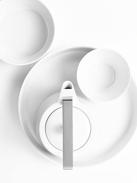 Photograph Maik Rositzki Dishes on One Eyeland